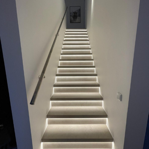 treppen mit beleuchtung aus keramik
