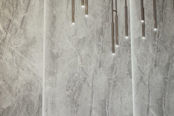 Zuschnitte Deckenraum mit leuchte